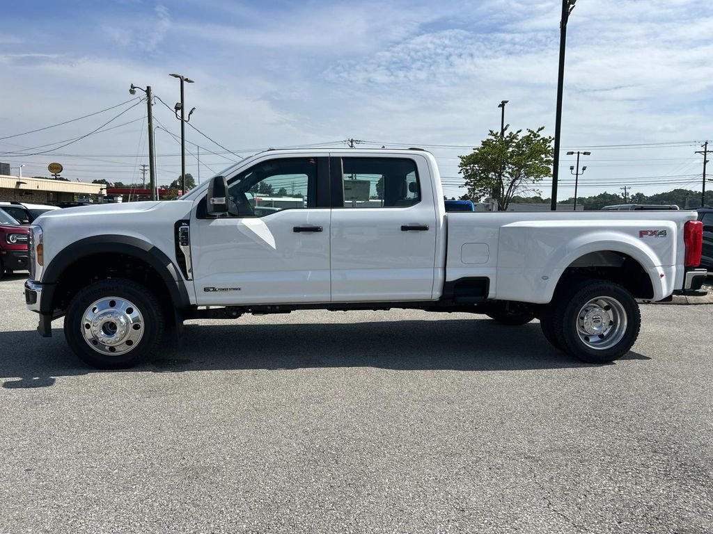 New 2026 Oxford White Ford XL image 7