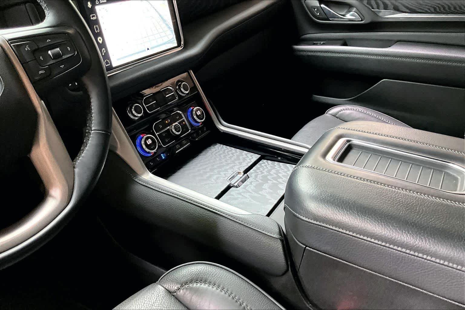 Used 2023 Sterling Metallic GMC Denali image 16