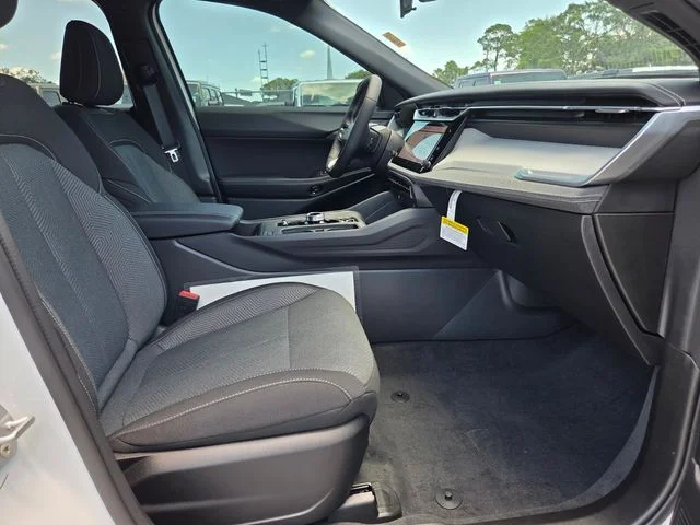 New 2026 Bright White Clearcoat Jeep Laredo image 17