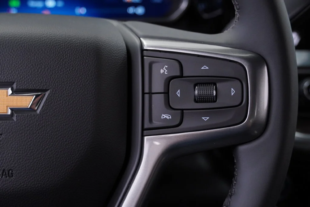 New 2026 Summit White Chevrolet LT image 28
