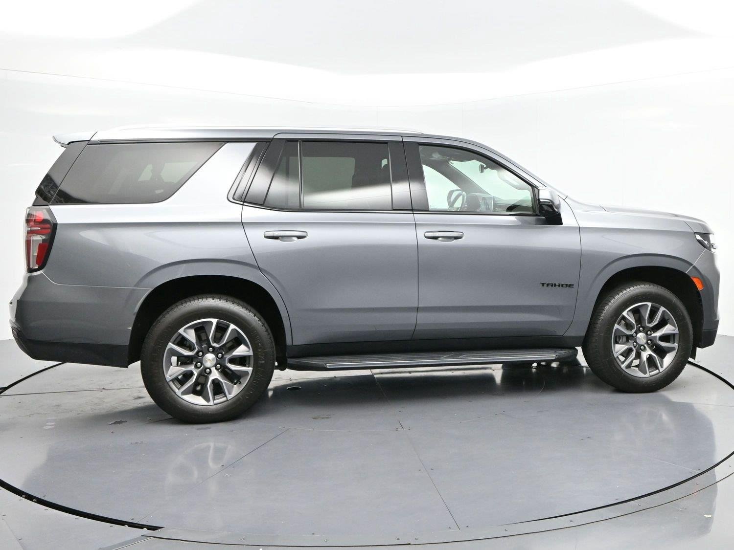 Used 2021 Satin Steel Metallic Chevrolet LT image 8