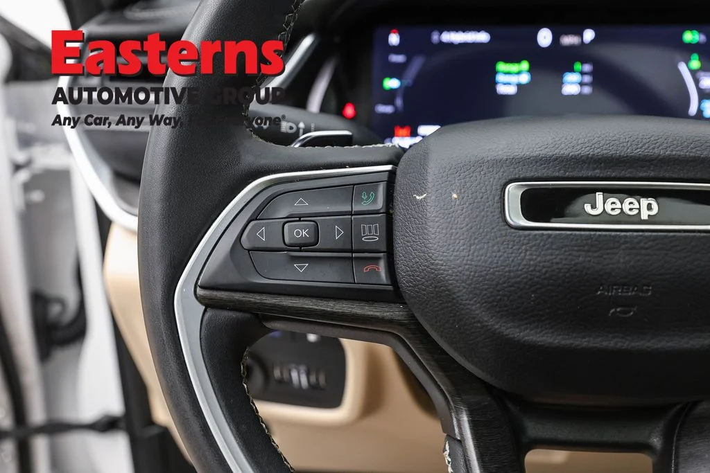 Used 2024 White Jeep 4xe image 15