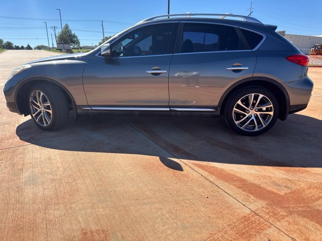 Used 2016 Gray INFINITI  image 8