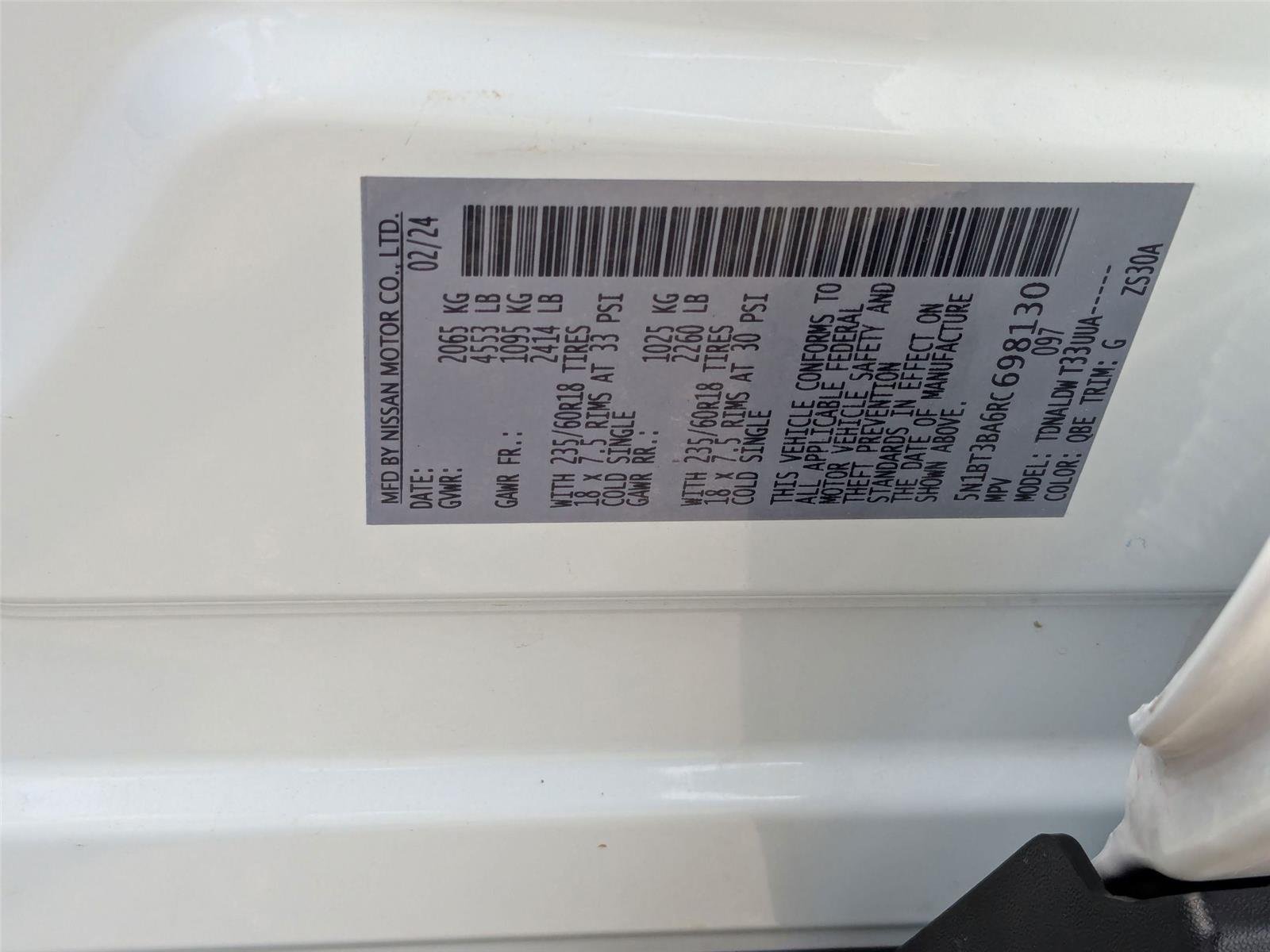 Used 2024 Everest White Pearl Nissan SV image 43