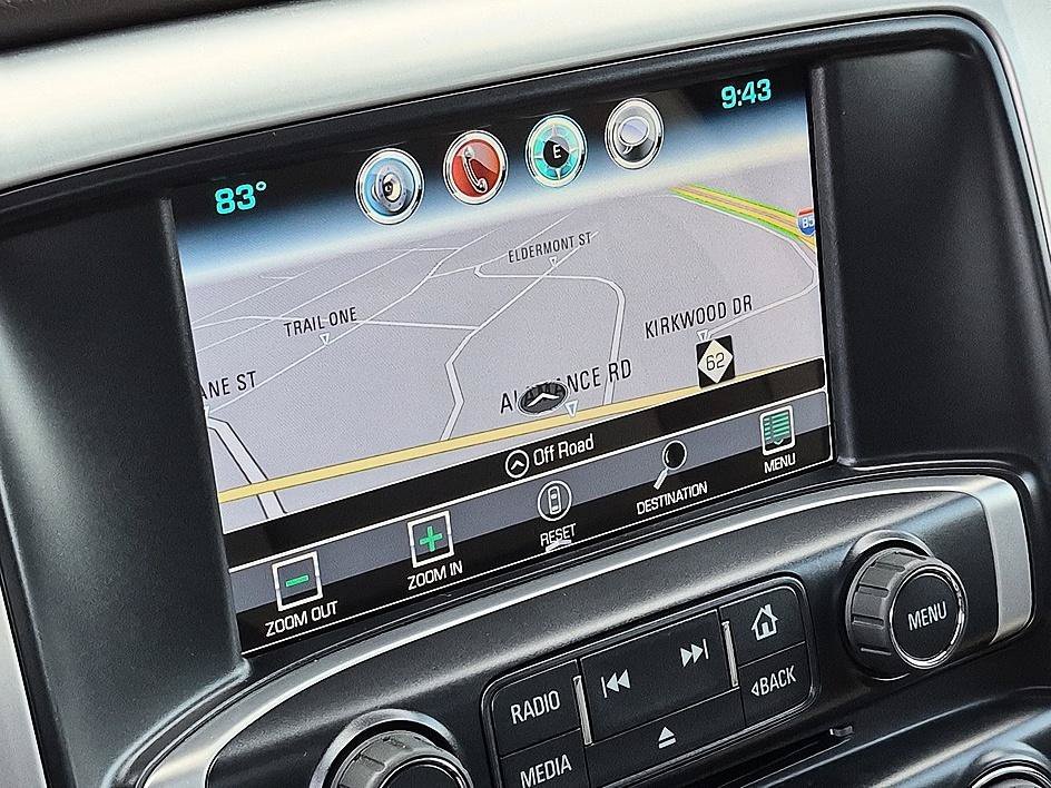 Used 2018 Summit White GMC SLT image 24