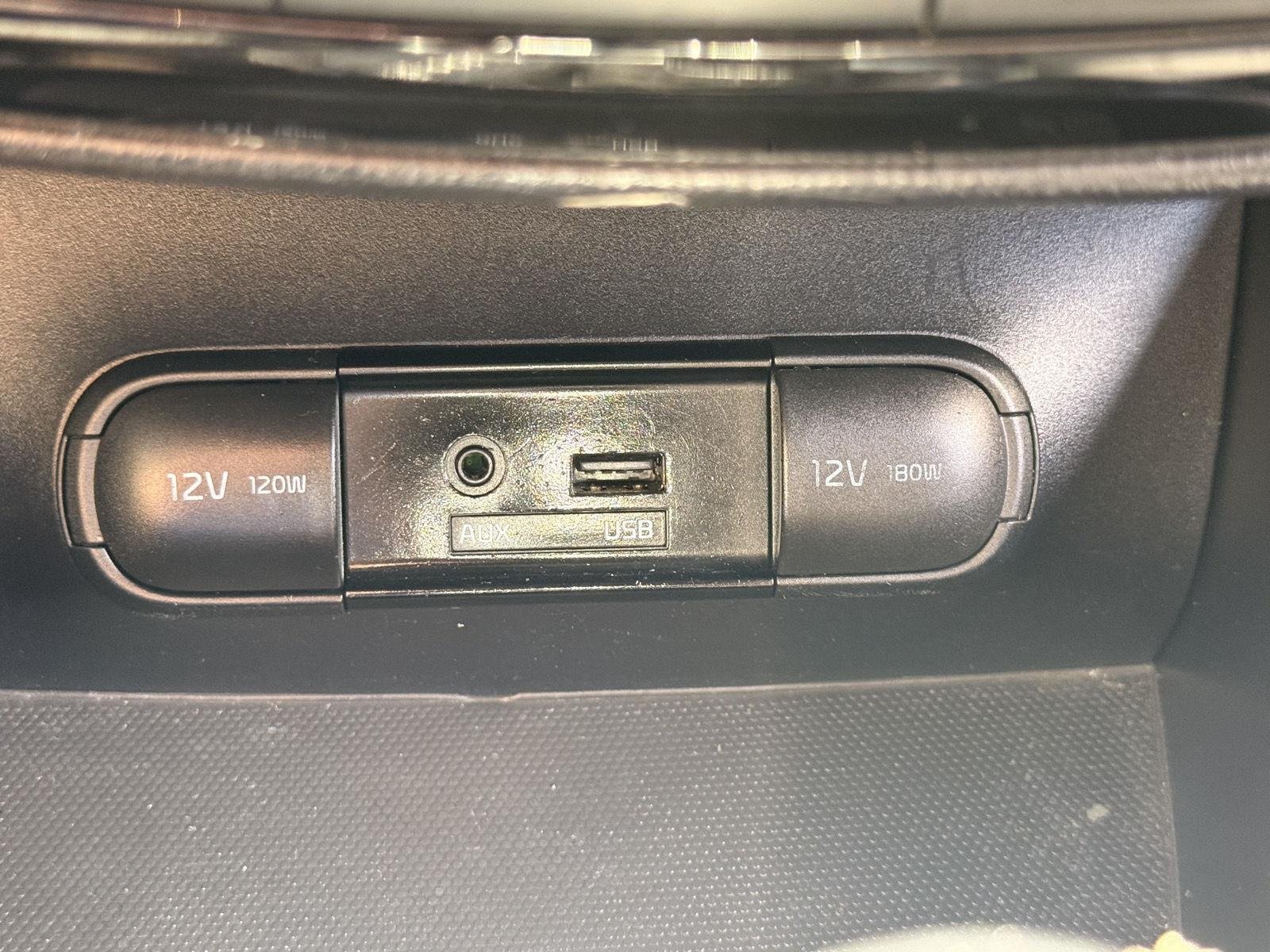 Used 2014 Shadow Black Kia ! image 32