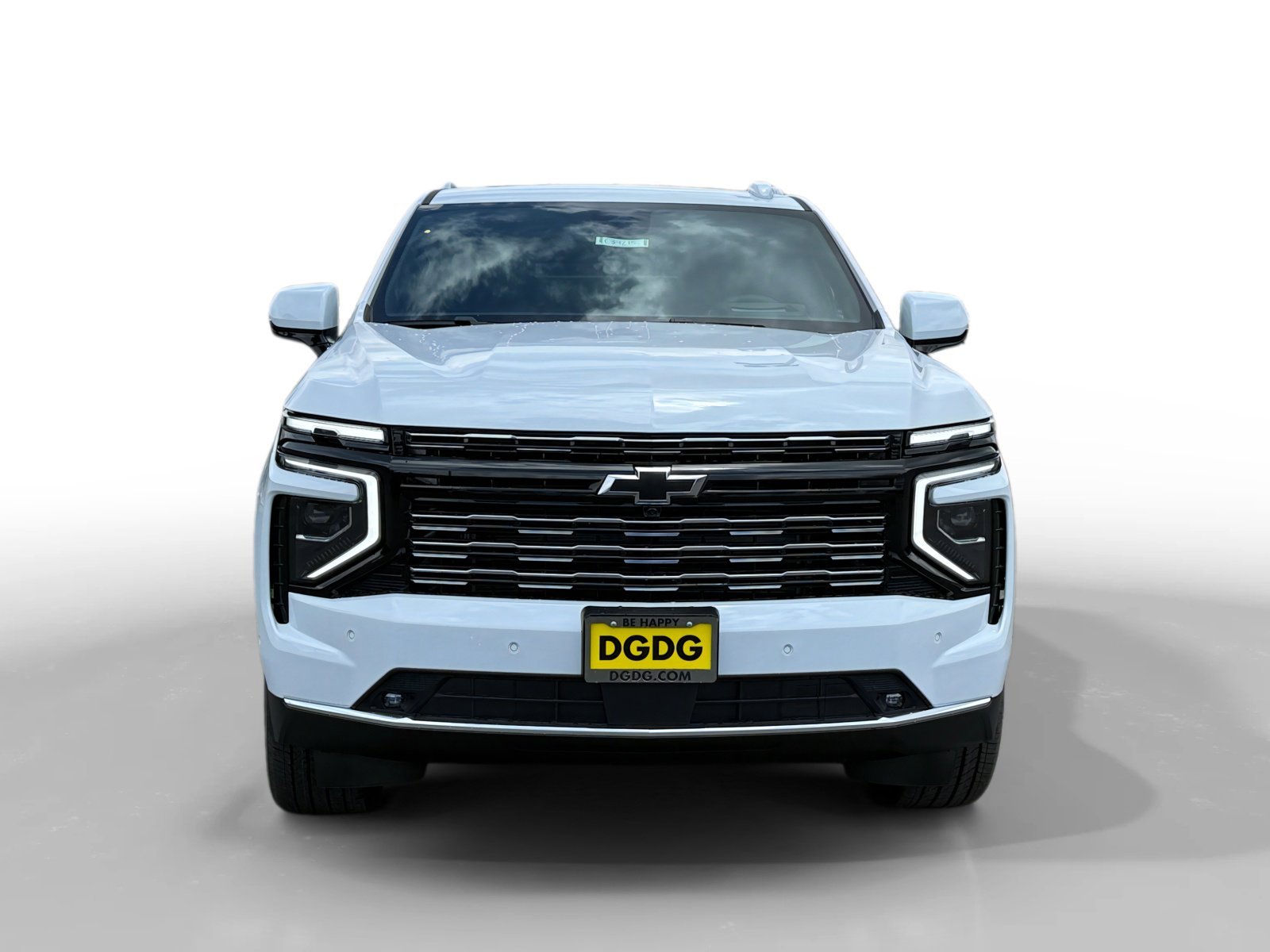 New 2026 Polar White Tricoat Chevrolet High Country image 8