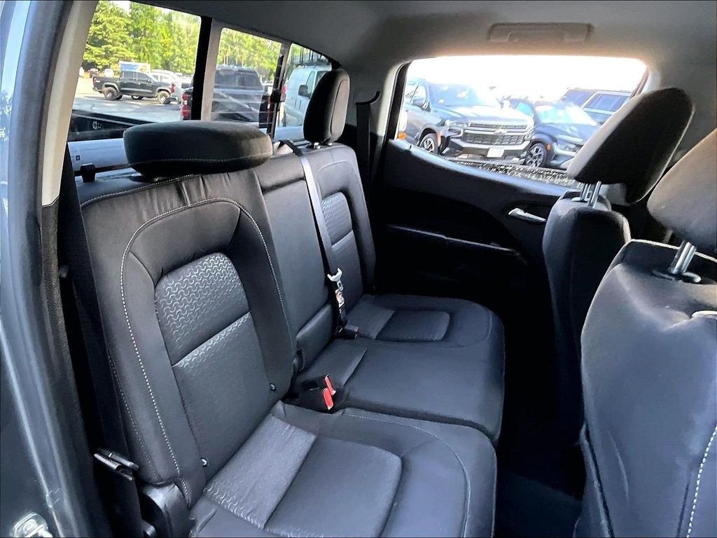 Used 2020 Gray GMC SLE1 image 15