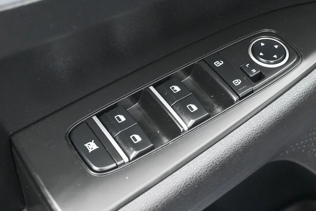 Used 2023 Gravity Gray Kia LXS image 13