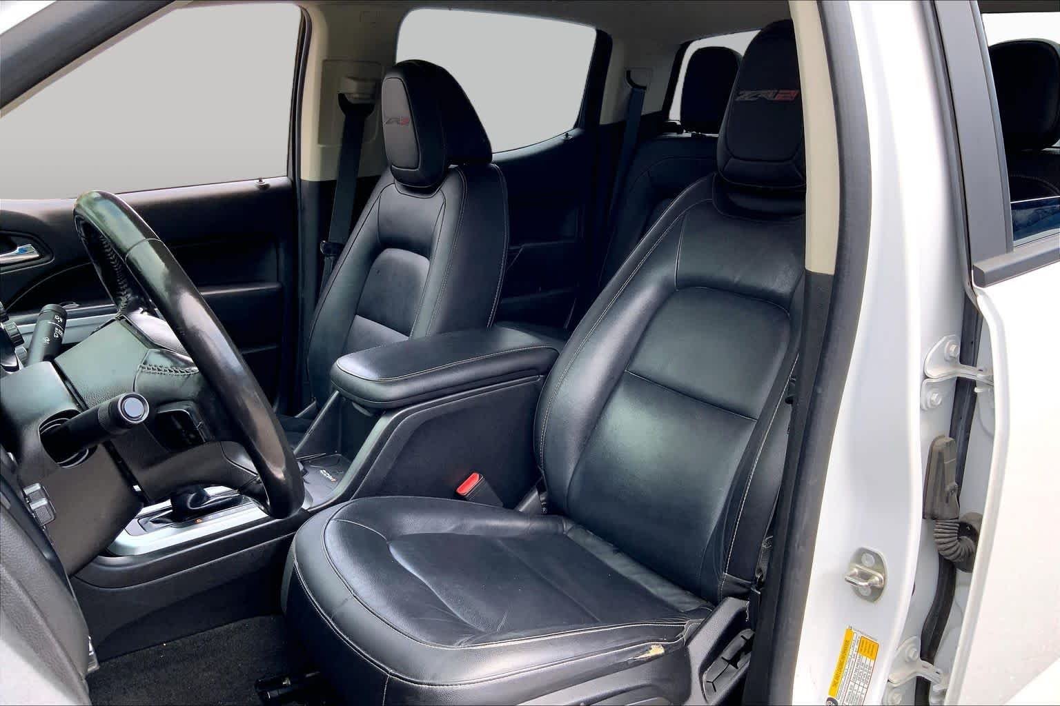 Used 2018 Summit White Chevrolet 4WD ZR2 image 7