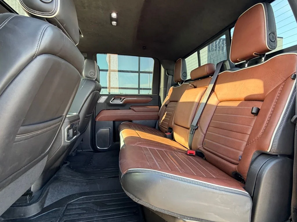 Used 2024 Silver GMC Denali Ultimate image 8