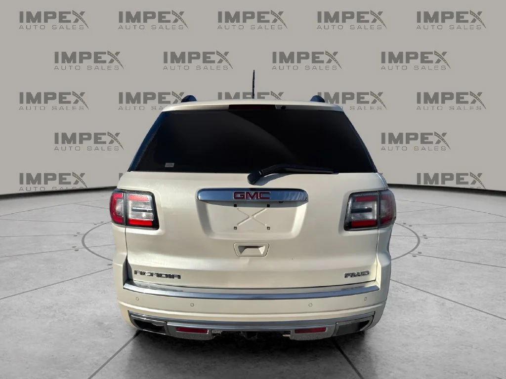 Used 2015 White GMC Denali image 4
