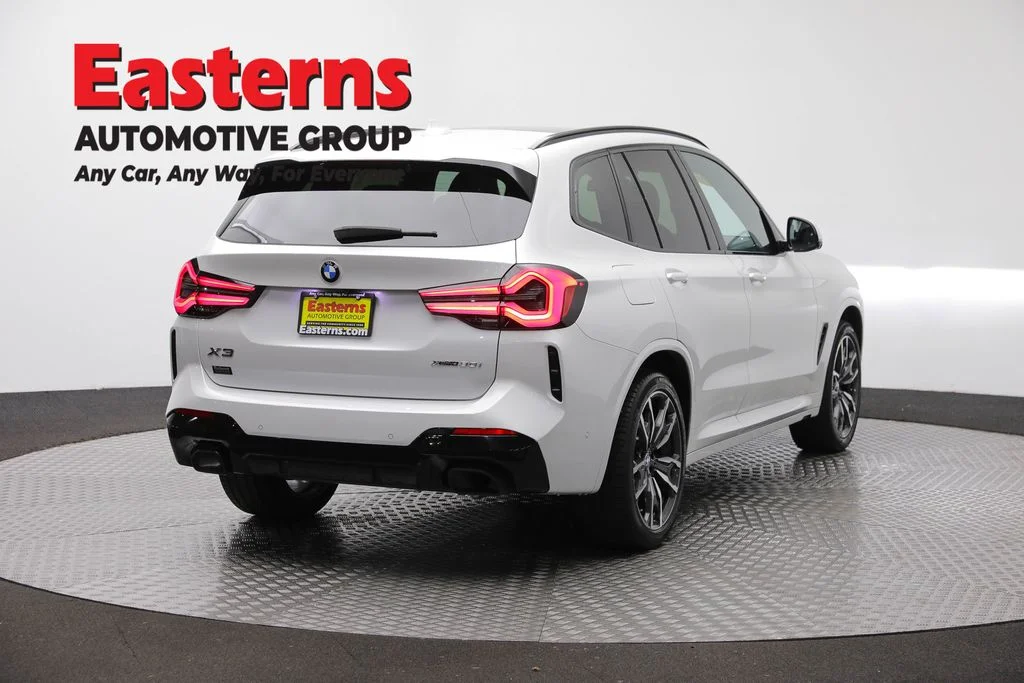 Used 2023 White BMW xDrive30i image 5