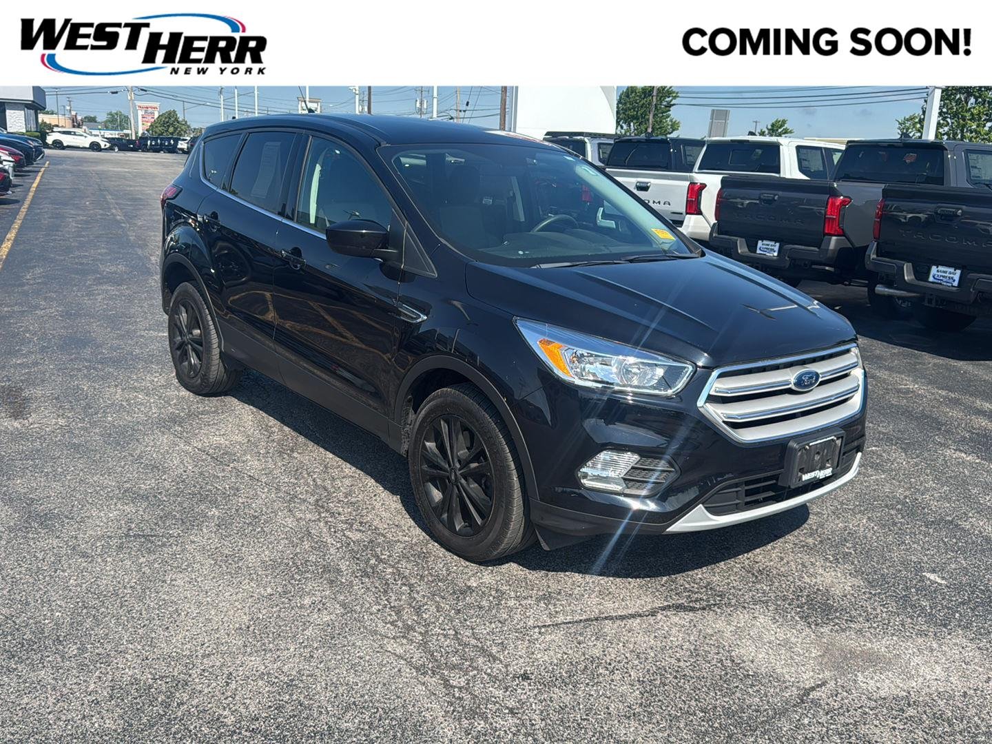 Used 2019 Agate Black Ford SE image 1