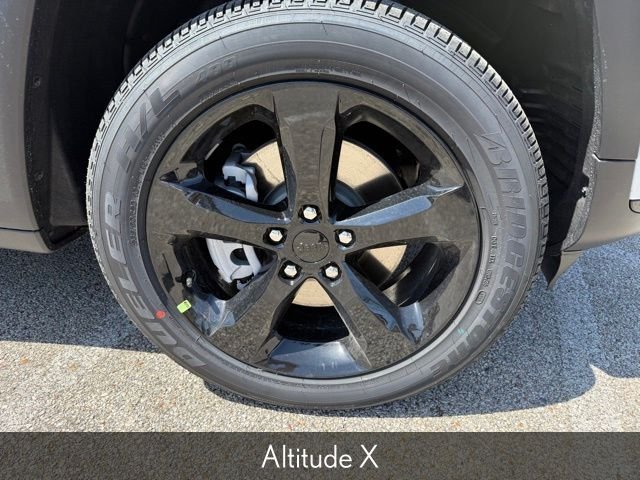 2025 Jeep Grand Cherokee L Altitude - Photo 11