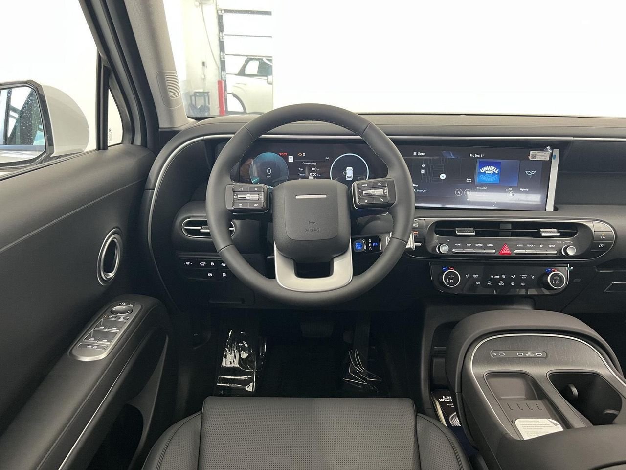 New 2027 Creamy White Pearl Hyundai SEL 8P image 28
