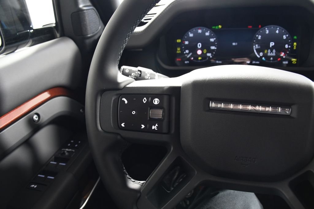 2026 Land Rover Defender S - Photo 27