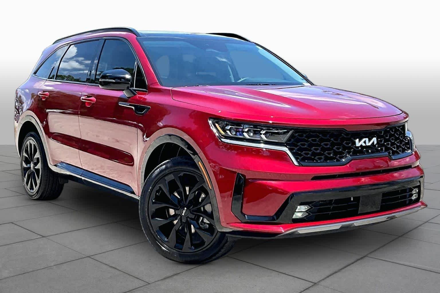 Used 2023 Passion Red Kia SX image 3