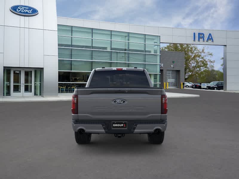 New 2026 Carbonized Gray Metallic Ford XLT image 5