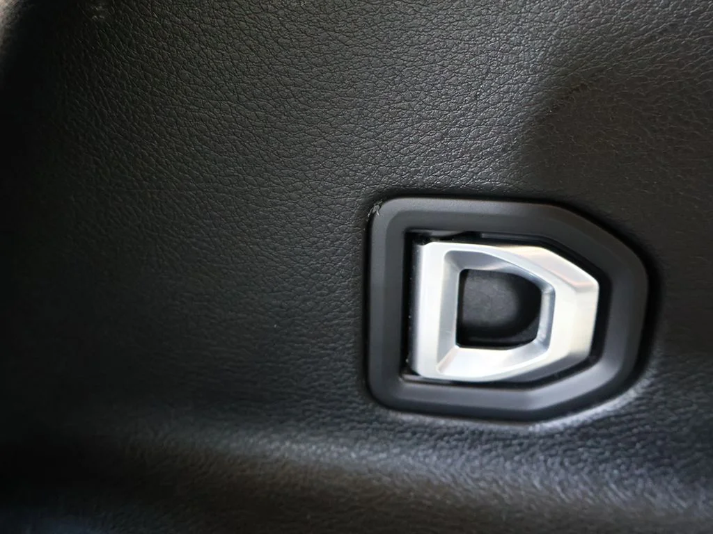 Used 2022 Red Jeep Limited image 65
