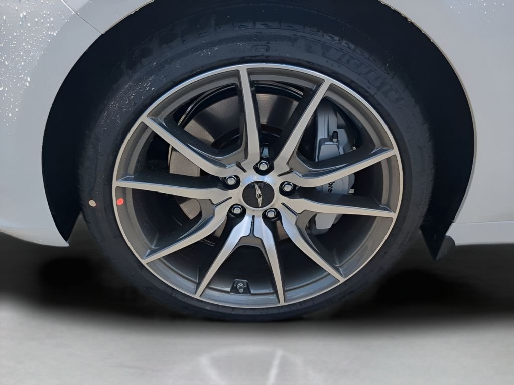 2026 GENESIS G70 Standard - Photo 30