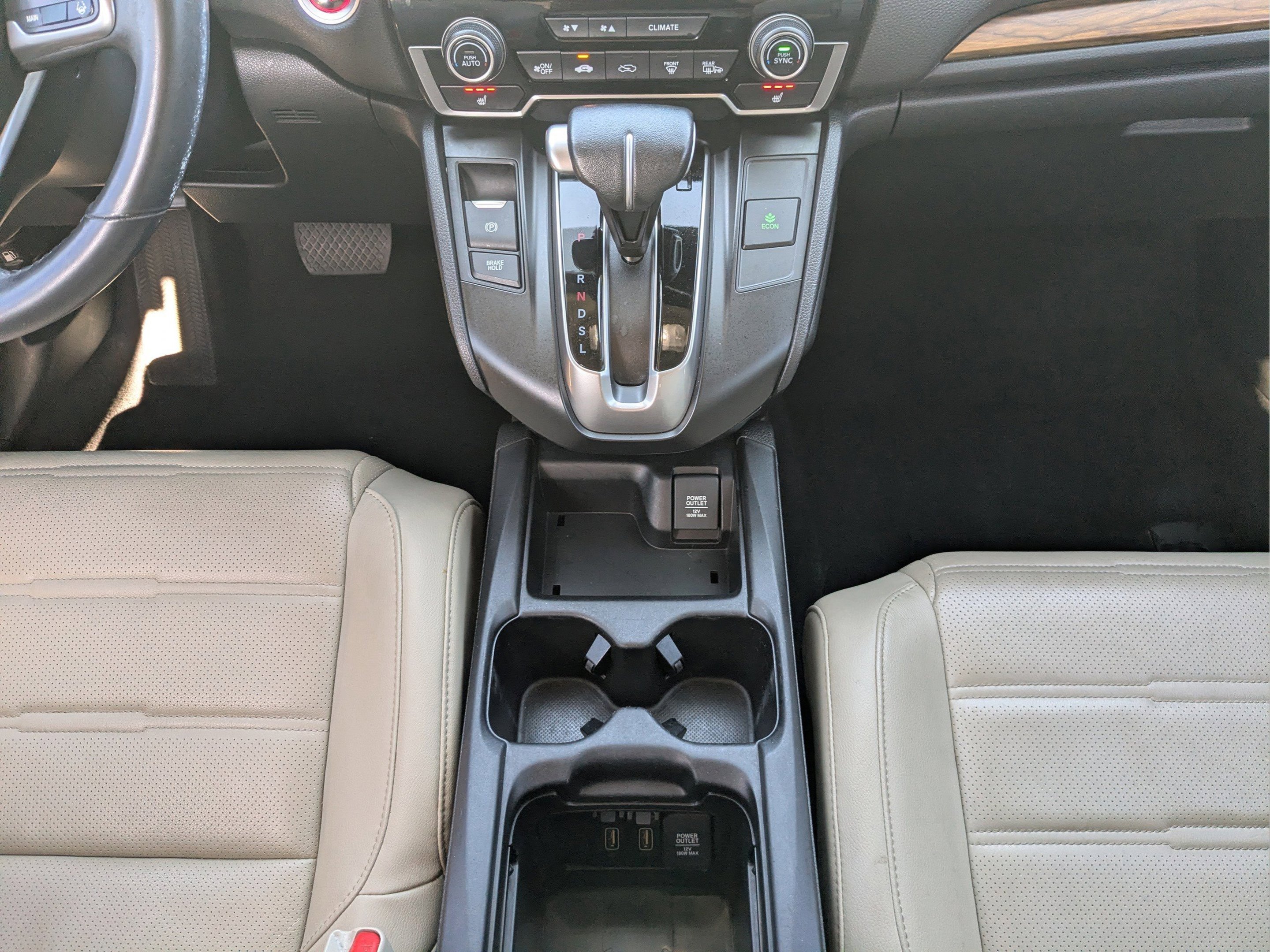 Used 2019 Modern Steel Metallic Honda Touring image 26