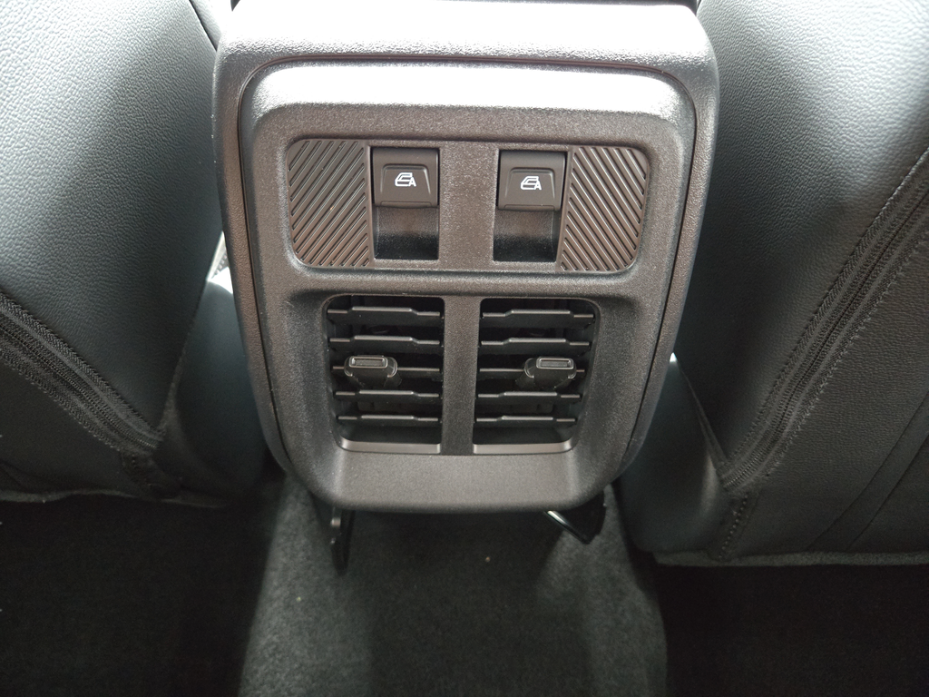 New 2026 Desert Sand Ford Outer Banks® image 11