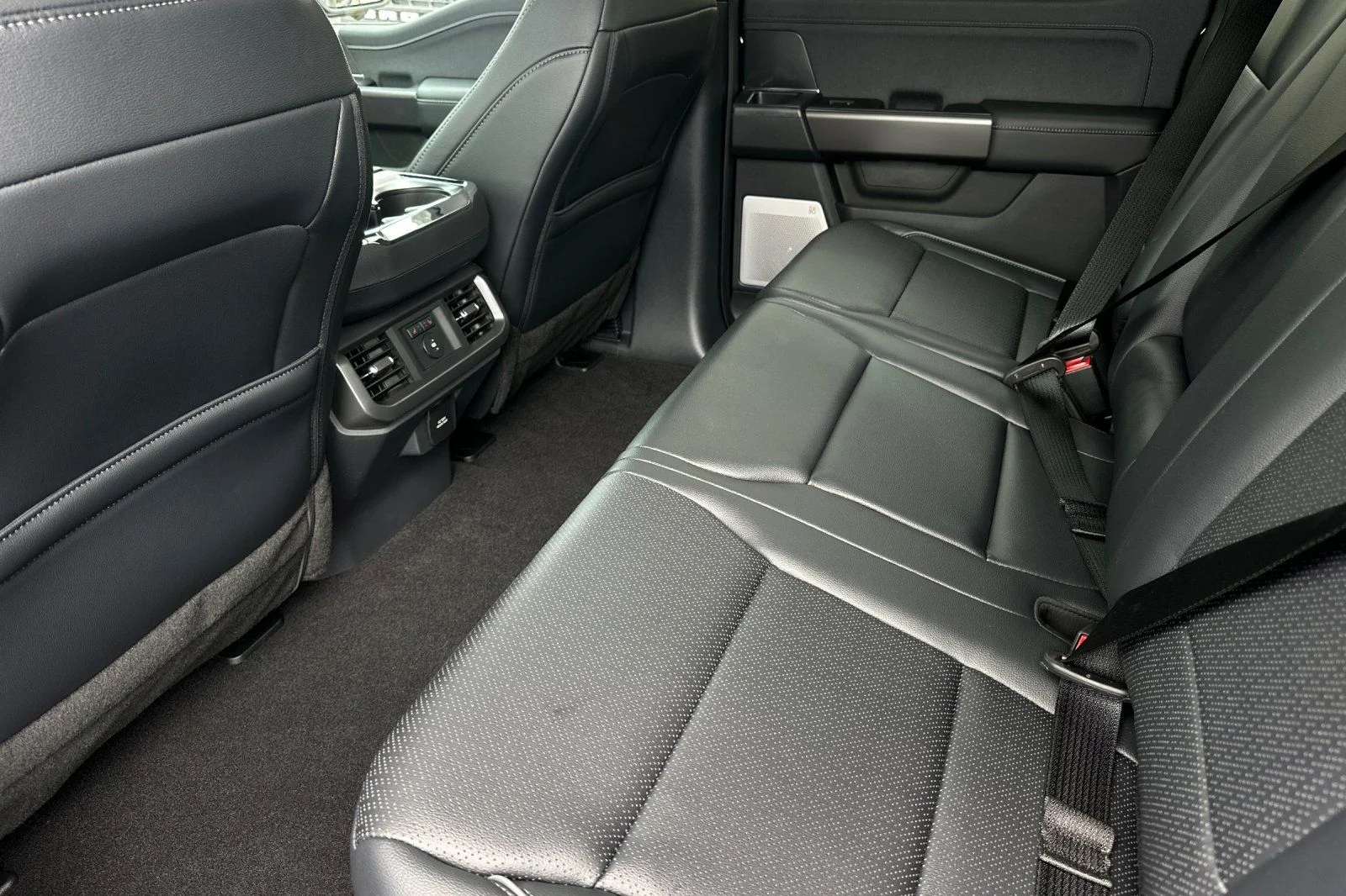 New 2026 Agate Black Metallic Ford Lariat® image 11