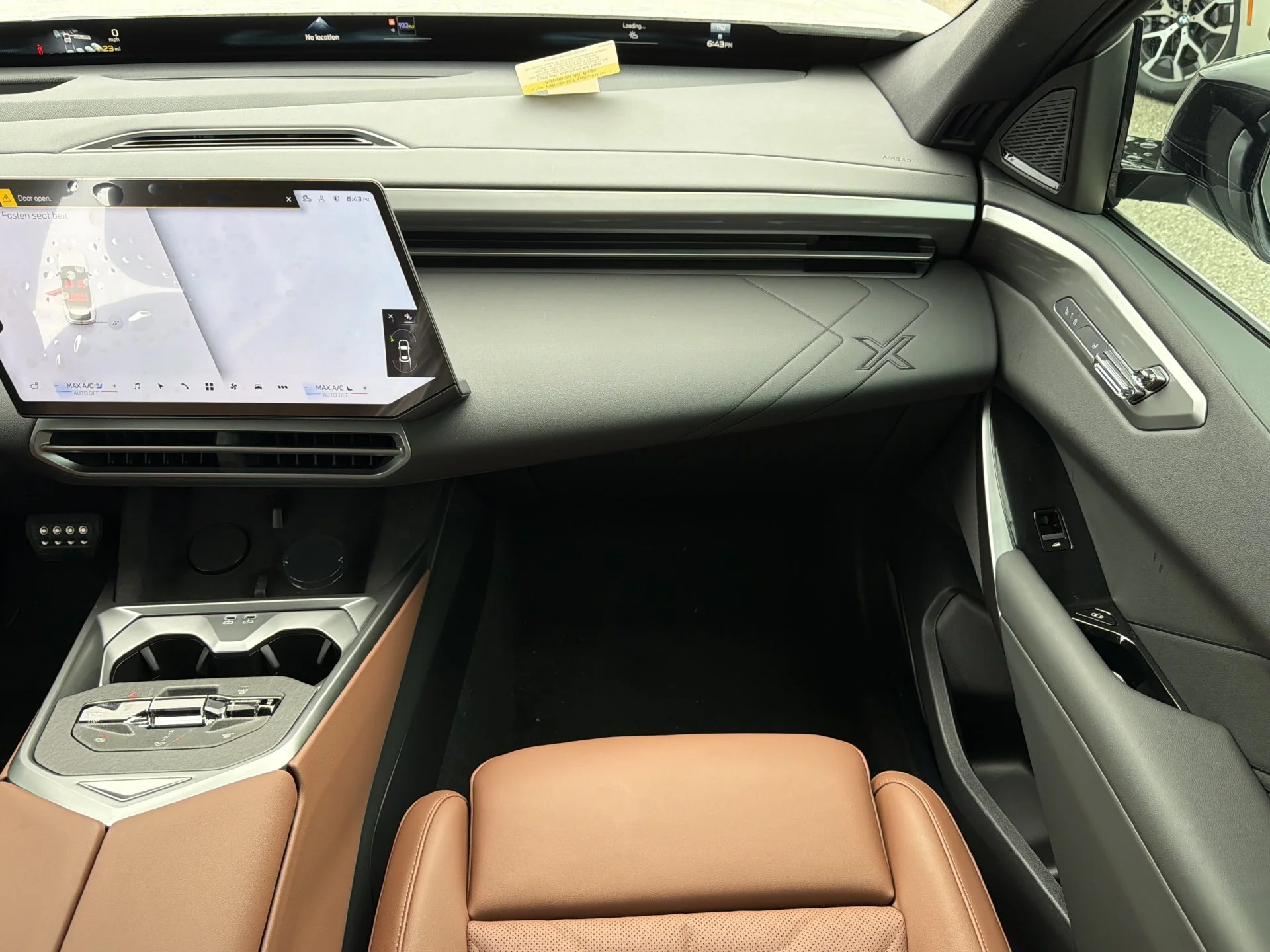 New 2027 Mineral White Metallic BMW  image 17