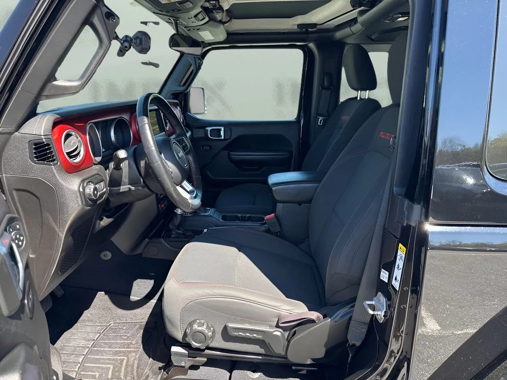 Used 2018 Black Jeep Rubicon image 9