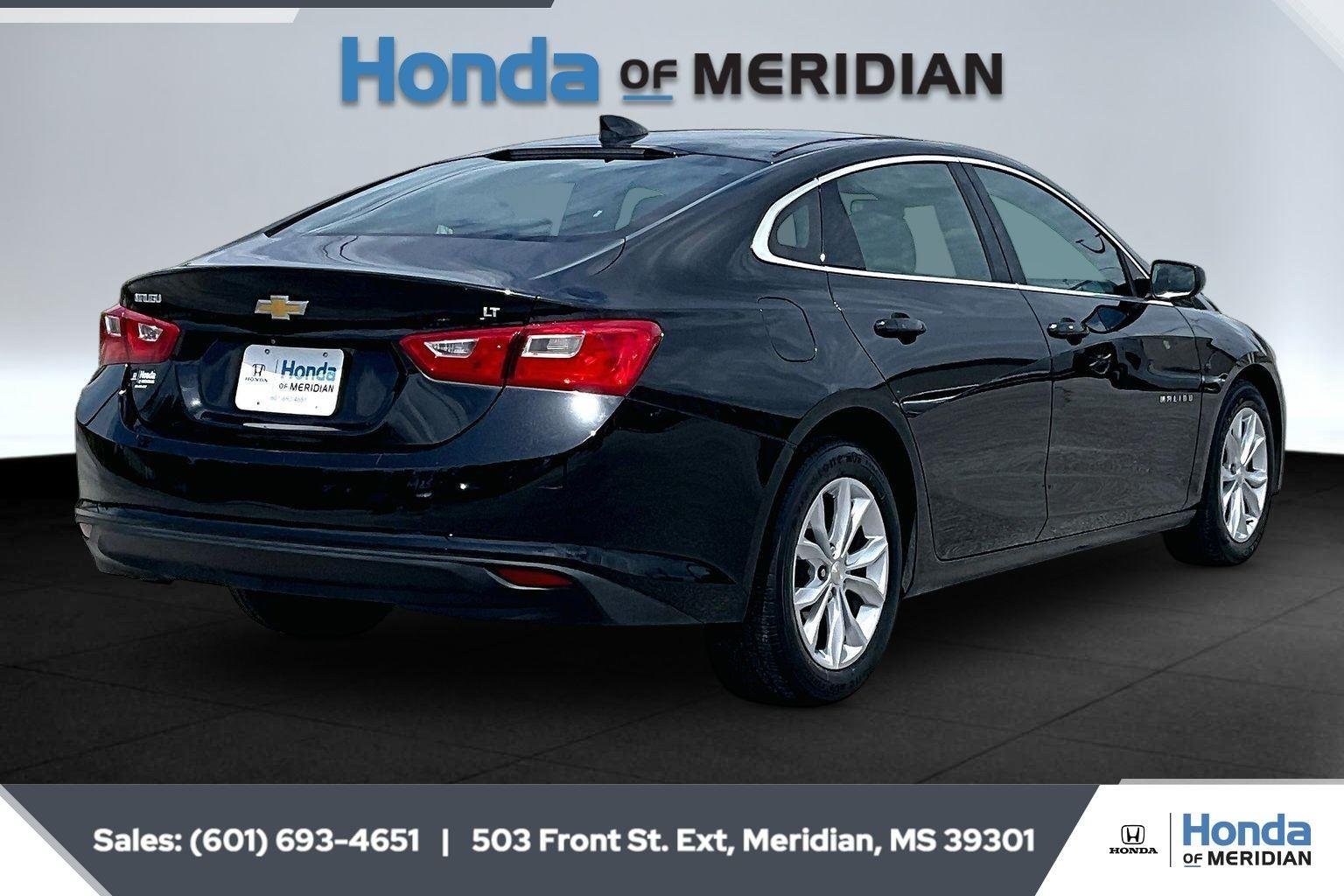 Used 2023 Mosaic Black Metallic Chevrolet LT image 11