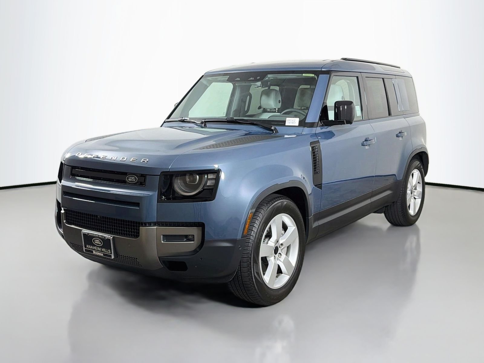 2026 Land Rover Defender 110
