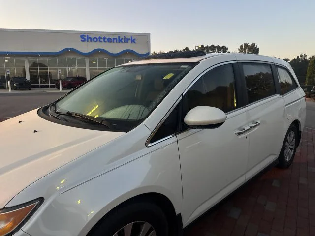 Used 2014 White Honda EX-L image 3