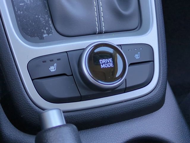 New 2026 White Hyundai SEL image 50