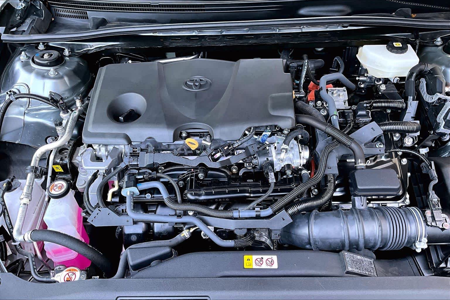 Used 2025 Heavy Metal Toyota SE image 32