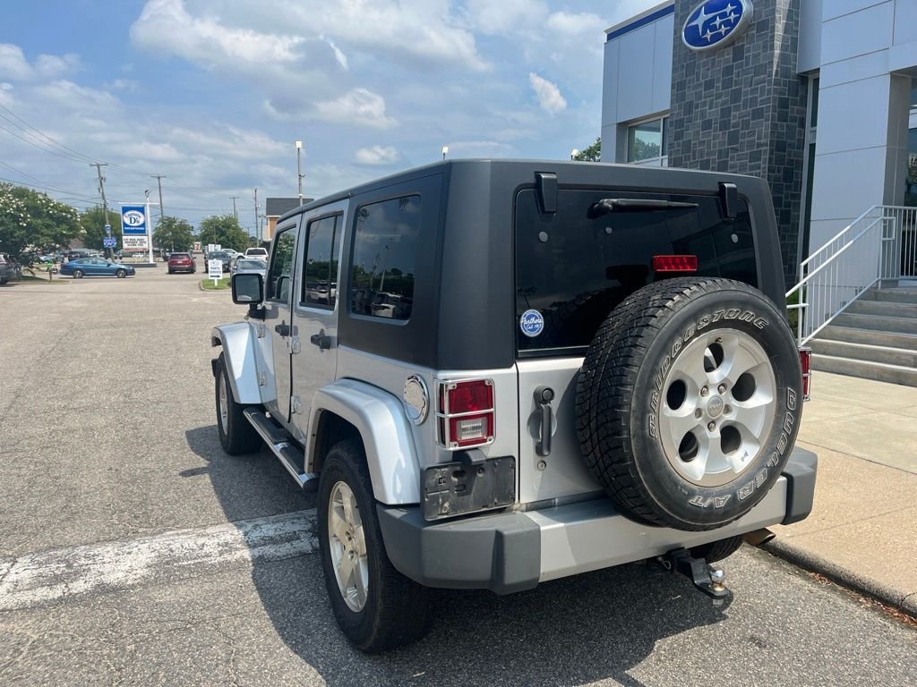 Used 2008 Silver Jeep Unlimited Sahara image 6