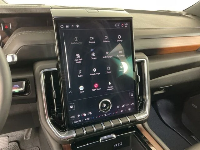Used 2026 Black GMC Denali image 19