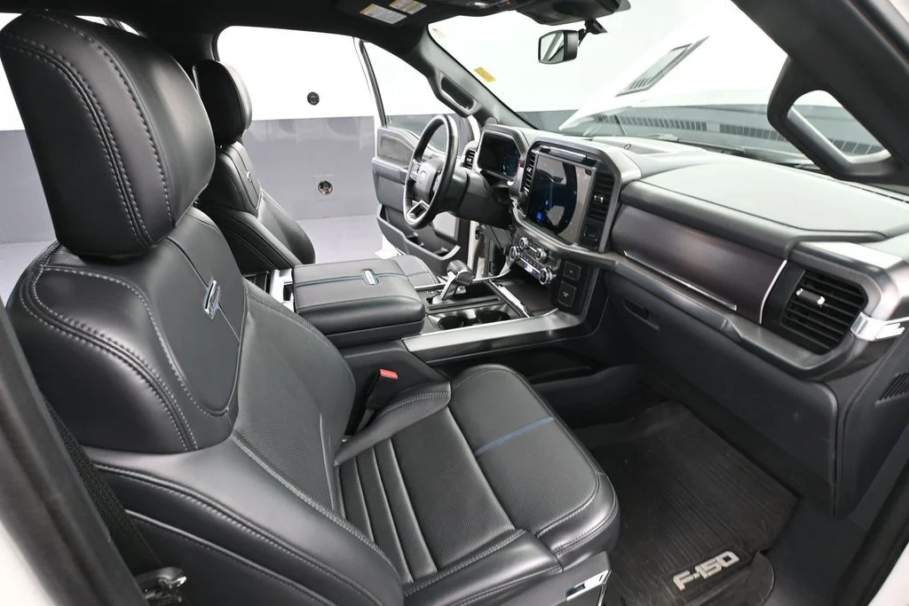 2025 Ford F-150 Platinum - Photo 50