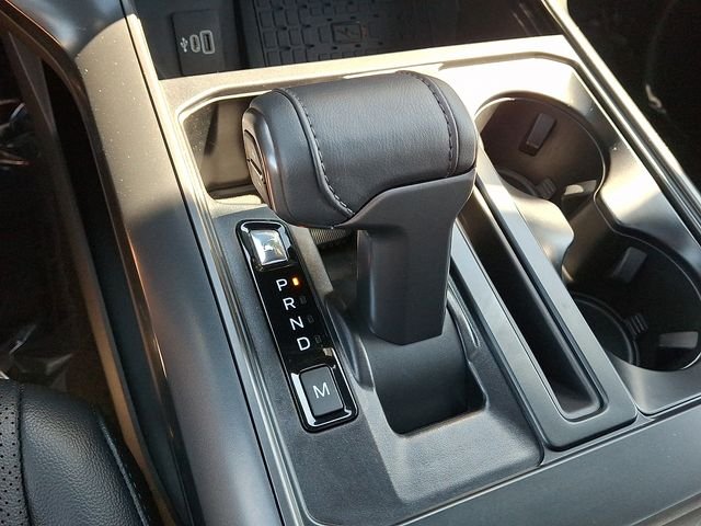 New 2026 Star White Metallic Tri-Coat Ford Lariat® image 15