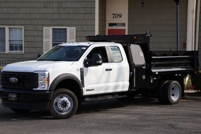 New 2026 Oxford White Ford F-550® XL image 10
