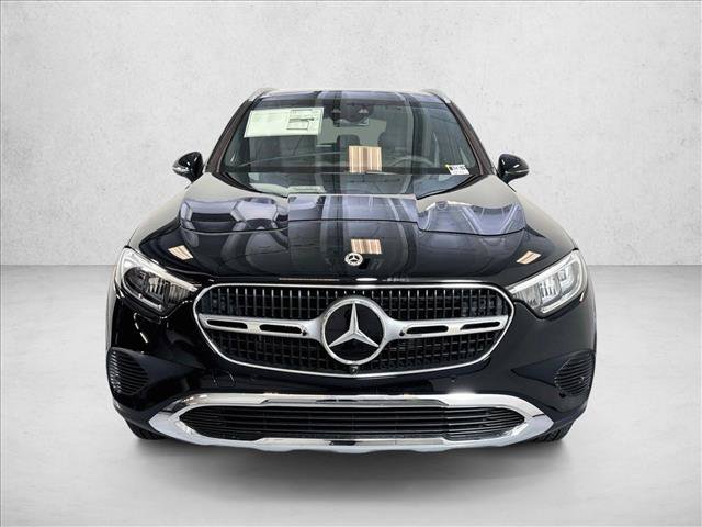 New 2026 Black Mercedes-Benz GLC 300 image 32
