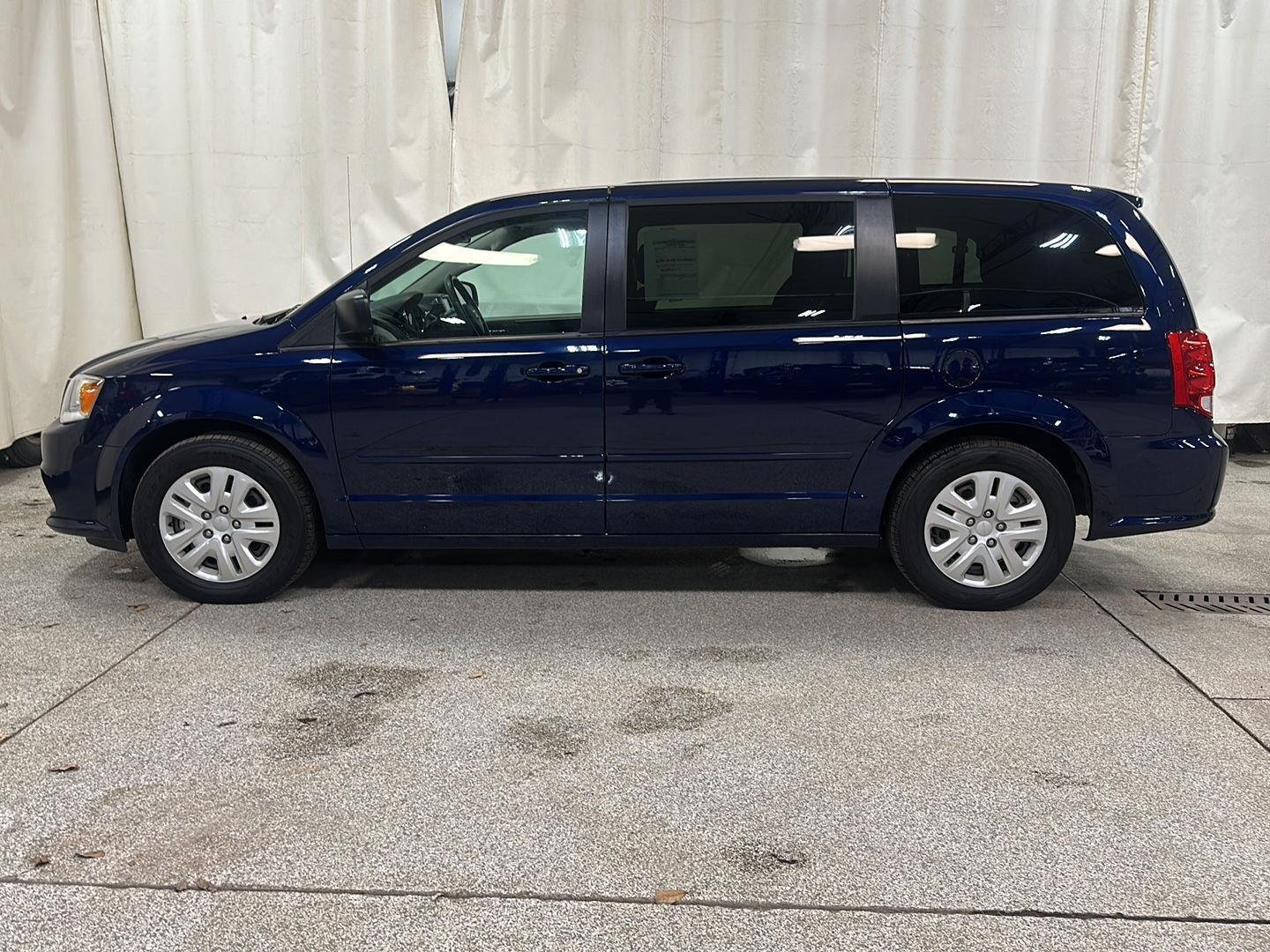 Used 2017 Dodge Grand Caravan SE with VIN 2C4RDGBG9HR719179 for sale in Waconia, Minnesota