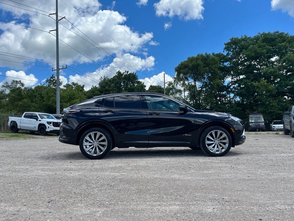 Used 2025 Ebony Twilight Metallic Buick Avenir image 6