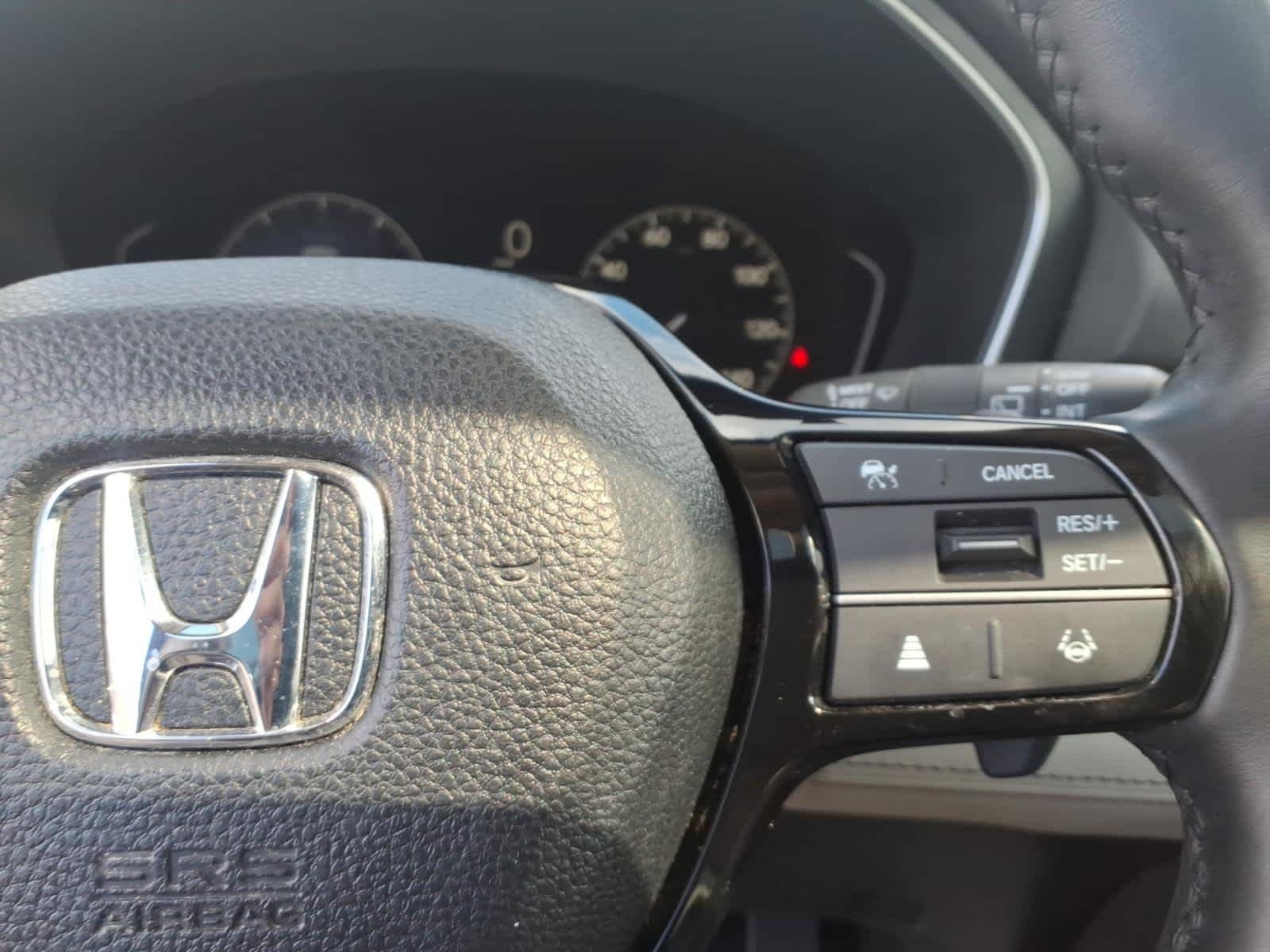 Certified Used 2023 Platinum White Pearl Honda Touring image 23