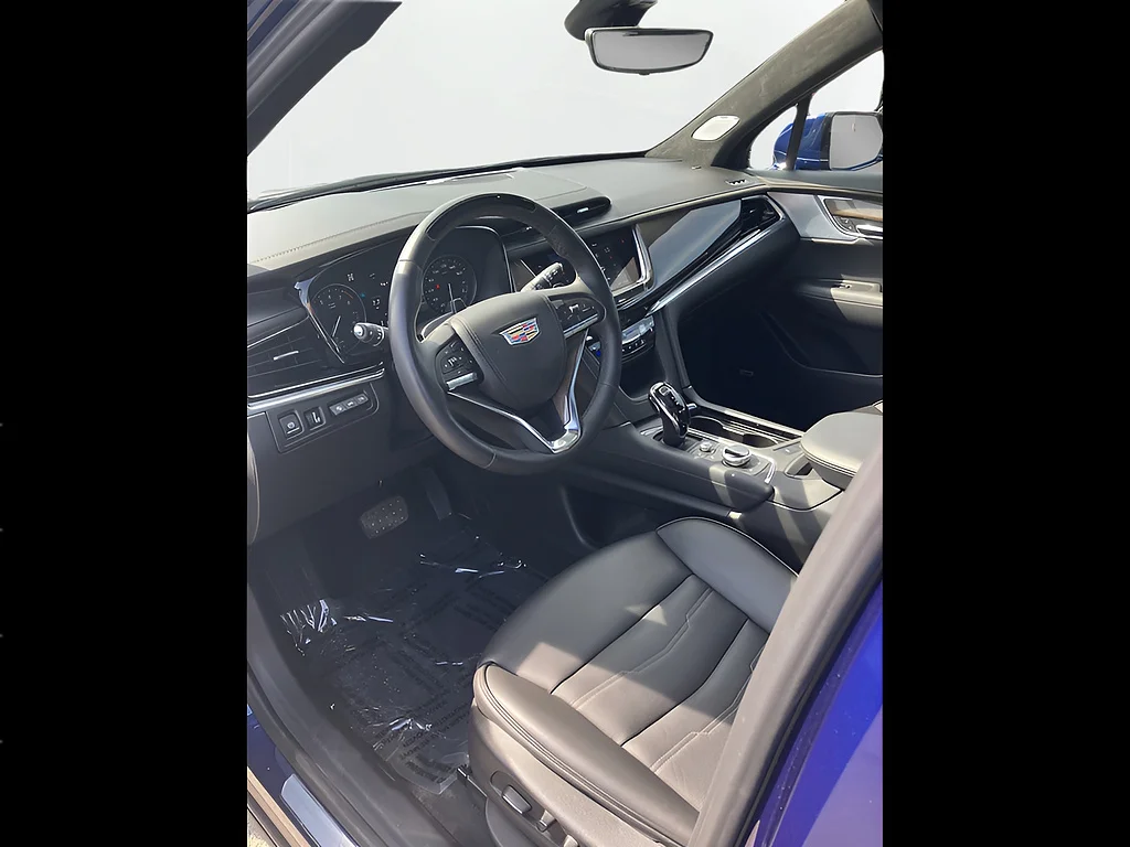 Certified Used 2025 Opulent Blue Metallic Cadillac Premium Luxury image 12
