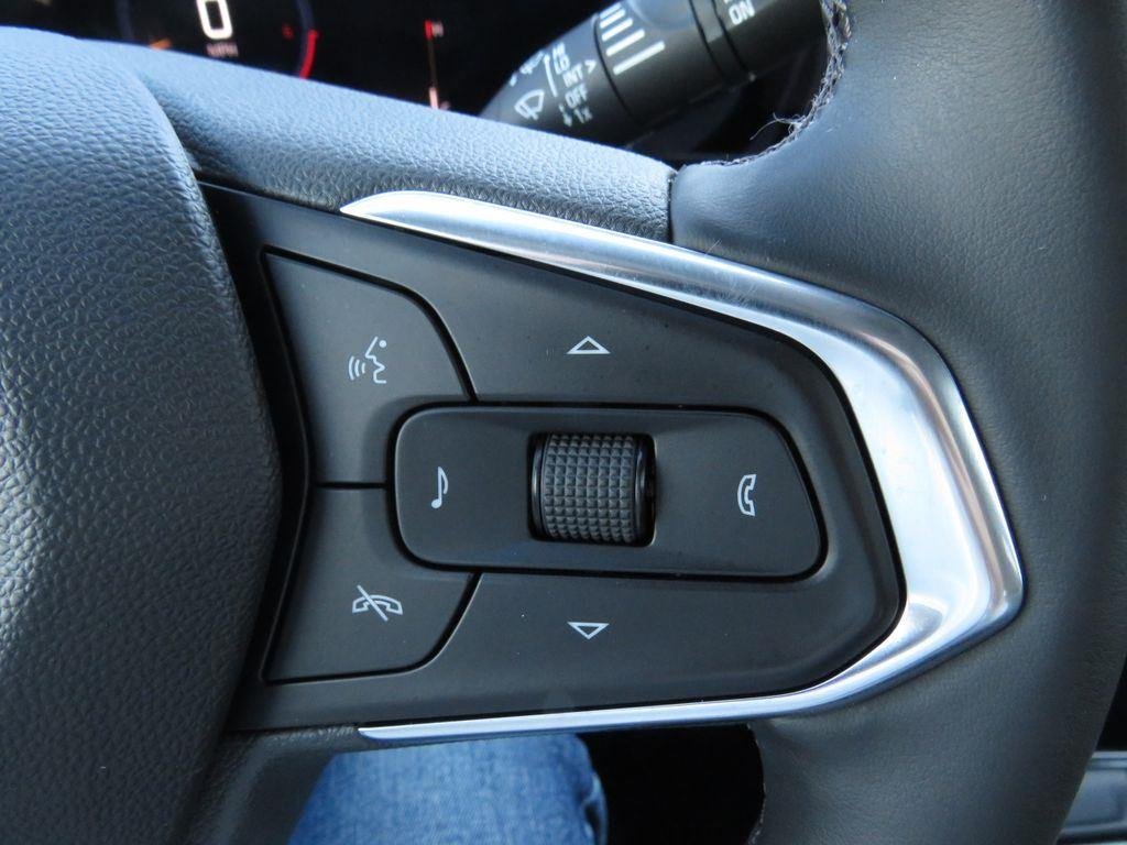 Used 2025 Marina Blue Chevrolet ACTIV image 33