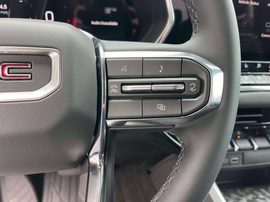 New 2026 Sterling Metallic GMC Elevation image 26
