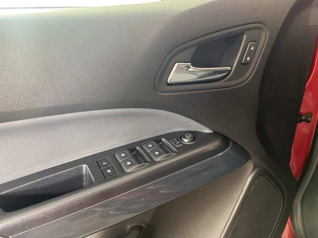 Used 2021 Cherry Red Chevrolet Z71 image 22
