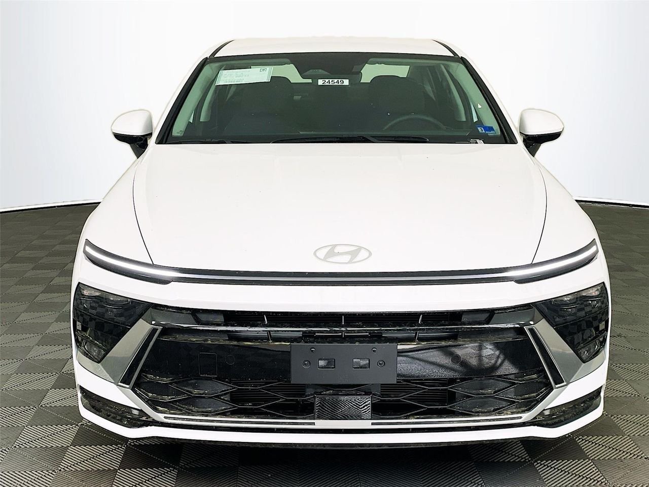 New 2026 Serenity White Hyundai SEL Sport image 2