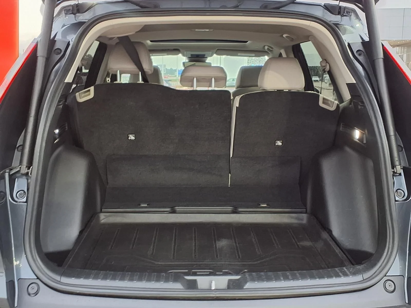 Used 2025 Gray Honda EX-L image 8